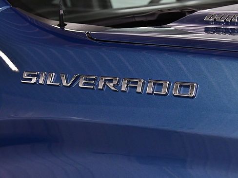 Used 2024 Chevrolet Silverado 1500 RST w/ Max Trailering Package image 10