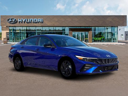 New 2026 Hyundai Elantra SEL Sport Premium FWD image 10