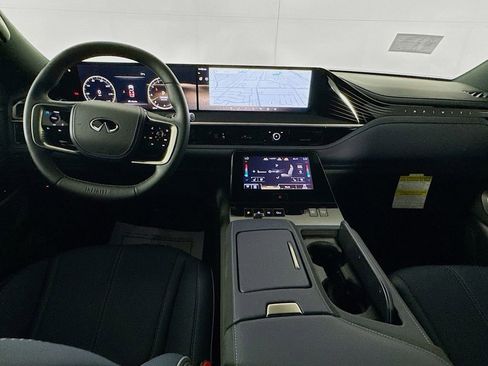 New 2026 INFINITI QX80 4WD w/ Sport Exterior Package image 28