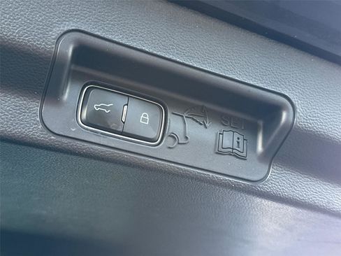 Certified 2023 Ford Explorer ST image 10