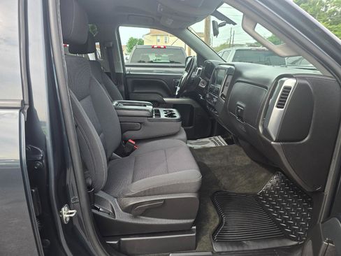 Used 2018 Chevrolet Silverado 1500 LT AWD/4WD image 15