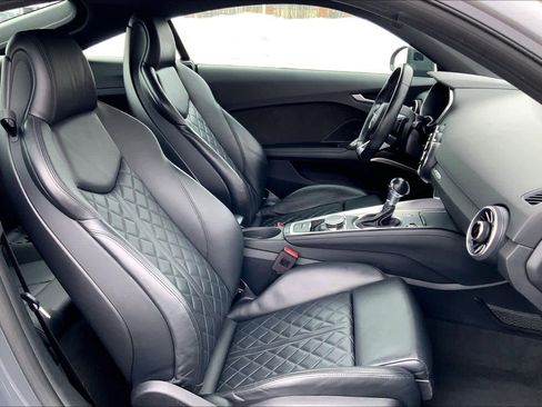 Used 2017 Audi TT 2.0T image 8