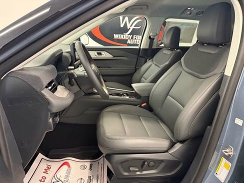 New 2026 Ford Explorer Active image 12