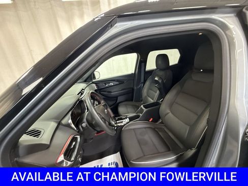 Used 2023 Chevrolet TrailBlazer RS w/ Convenience Package FWD image 20