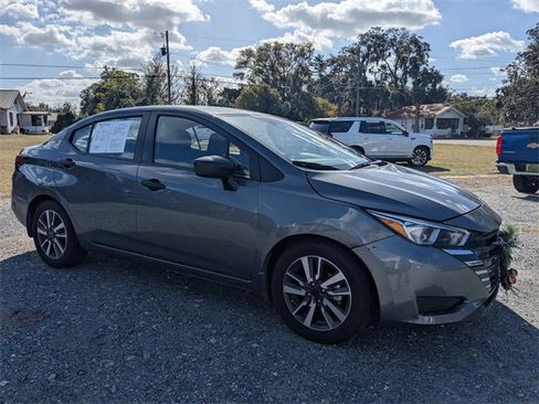 Used 2024 Nissan Versa S w/ S Plus Package image 1