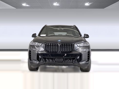 Used 2024 BMW X5 xDrive50e w/ M Sport Package AWD/4WD image 6