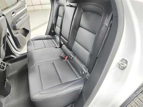 New 2026 GMC Terrain Elevation w/ Elevation Premium Package image 33