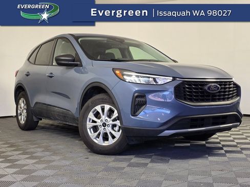Used 2025 Ford Escape Active AWD/4WD image 1