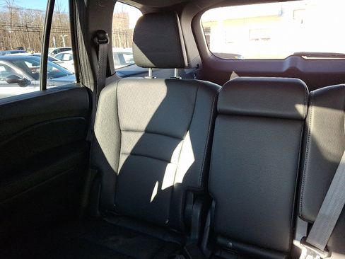 Used 2022 Honda Passport EX-L image 18