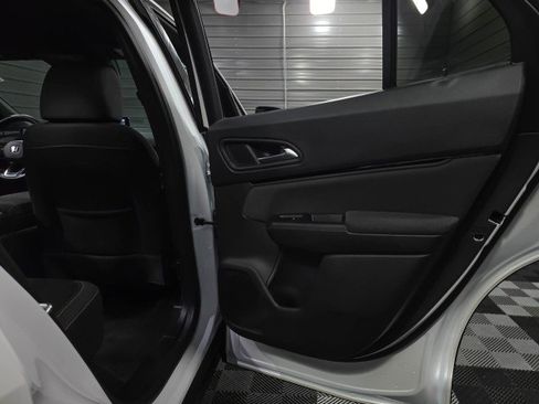 Used 2024 Honda Prologue EX image 33