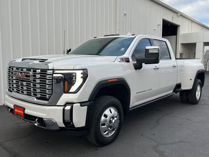 Used 2025 GMC Sierra 3500 Denali w/ Denali Reserve Package