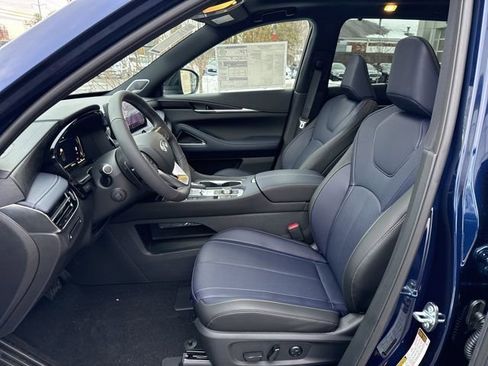 New 2026 INFINITI QX60 Sport image 9