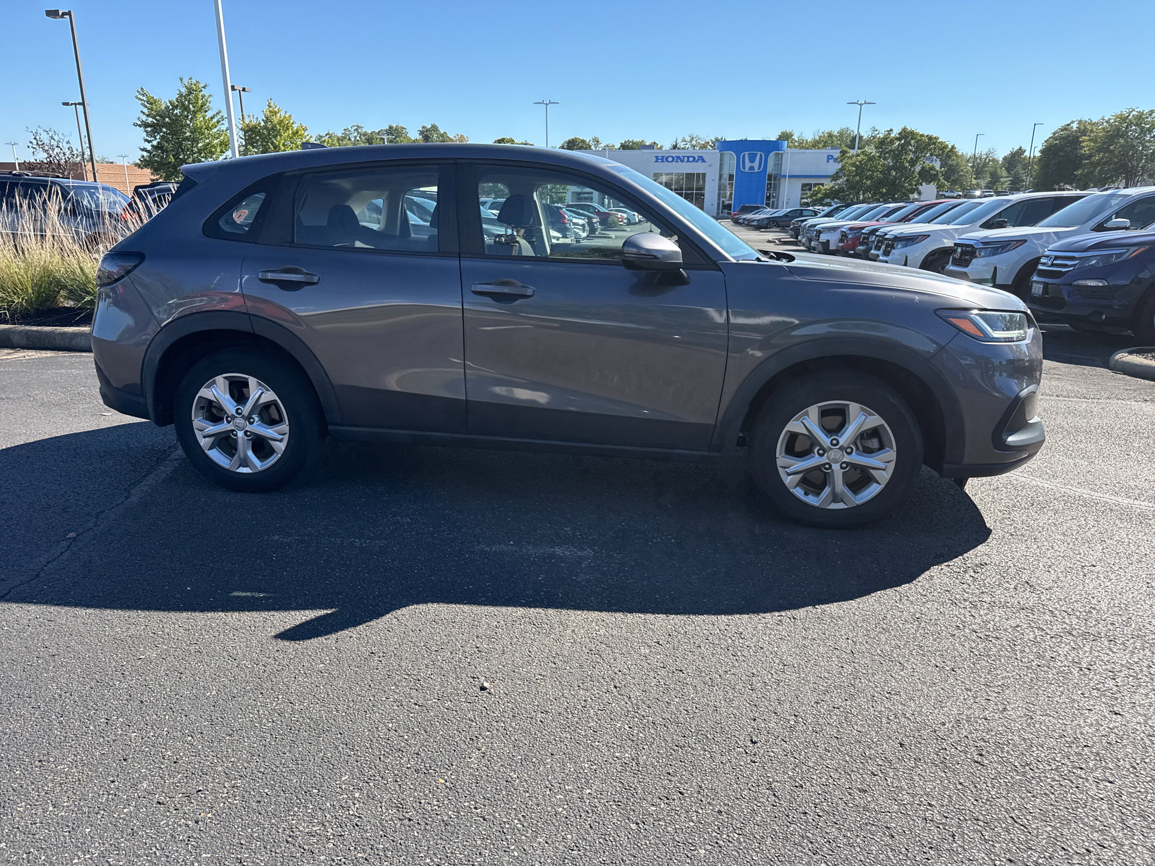 Used 2023 Honda HR-V LX image 20