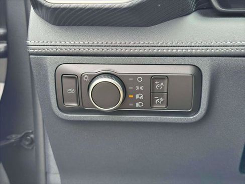 Used 2026 Ford Mustang Premium RWD image 20