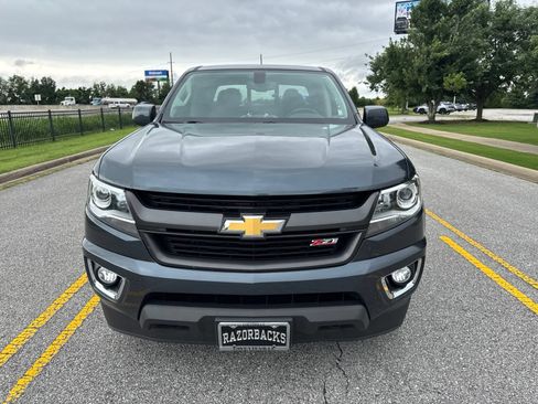 Used 2019 Chevrolet Colorado Z71 AWD/4WD image 2
