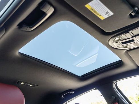 Used 2023 Genesis G70 2.0T w/ Sport Prestige Package image 13