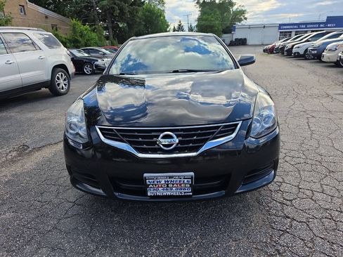 Used 2011 Nissan Altima 2.5 S w/ Convenience Pkg FWD image 4