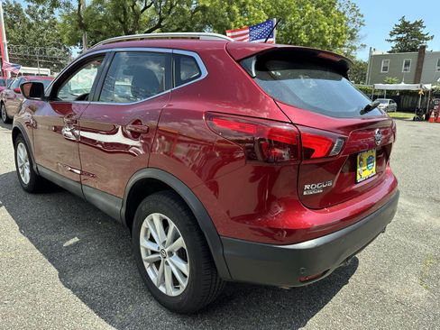 Certified 2019 Nissan Rogue Sport SV AWD/4WD image 5