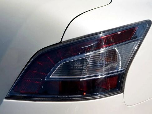 Used 2012 Nissan Maxima 3.5 S image 10