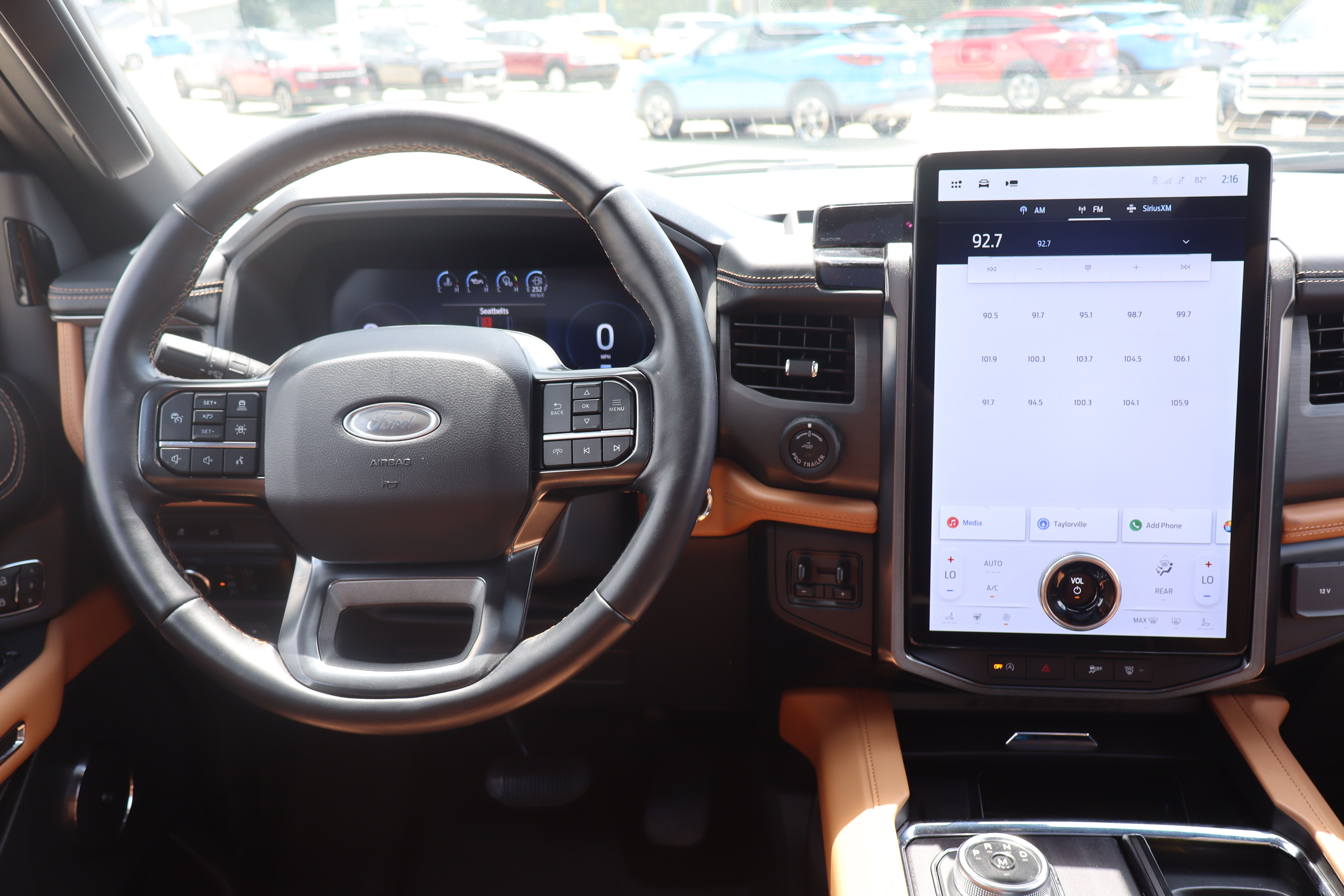 Used 2024 Ford Expedition Platinum AWD/4WD image 16
