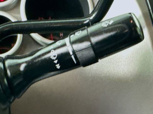 Used 2012 Toyota Tundra 2WD CrewMax w/ Tow Pkg image 14