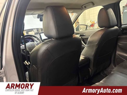 Used 2024 Mitsubishi Eclipse Cross SE image 26