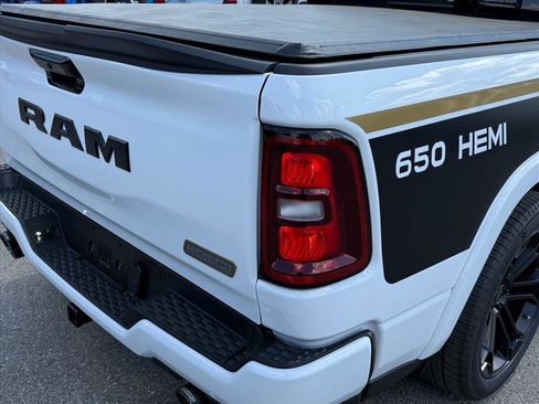 New 2026 RAM 1500 Big Horn AWD/4WD image 13