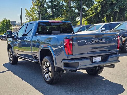 New 2026 GMC Sierra 3500 Denali w/ Denali Reserve Package AWD/4WD image 3