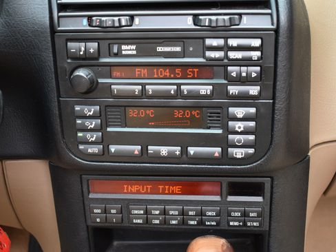 Used 1999 BMW 328i Convertible RWD image 38