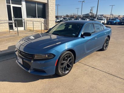 Used 2022 Dodge Charger SXT w/ Blacktop Package