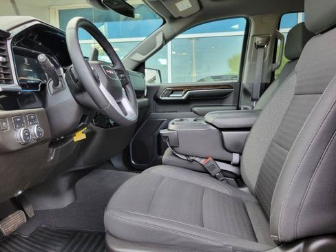 Used 2024 GMC Sierra 1500 Elevation AWD/4WD image 12