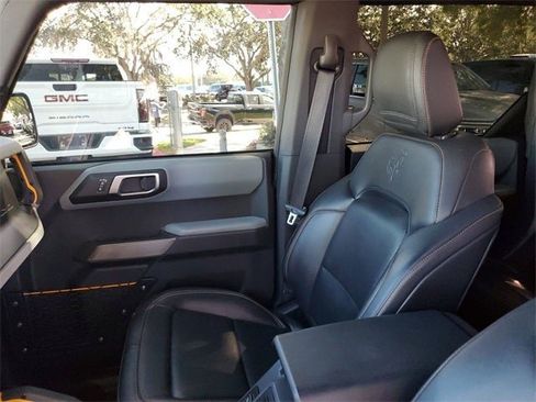 Used 2022 Ford Bronco Badlands image 91