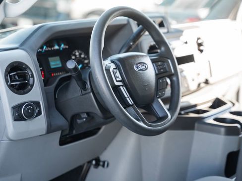 Certified 2023 Ford E-450 and Econoline 450 Super Duty w/ Power Windows & Locks Group image 20