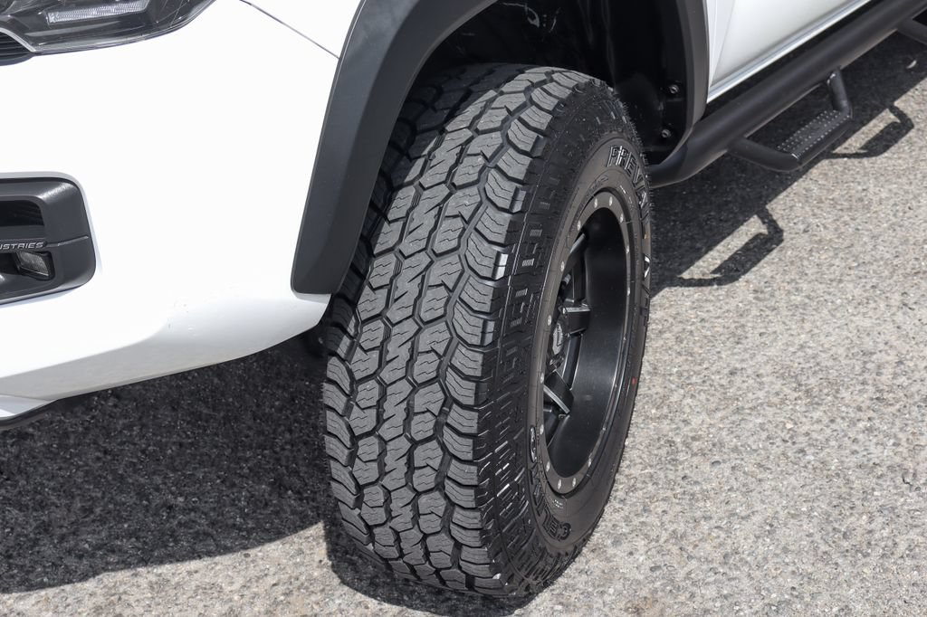 Used 2017 Toyota Tacoma TRD Pro AWD/4WD image 50