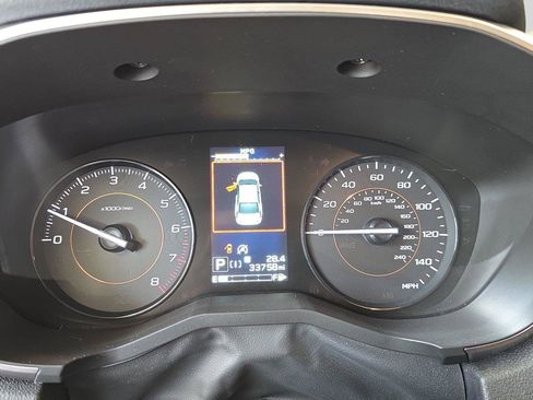 Used 2022 Subaru Crosstrek 2.0i Premium AWD/4WD image 10