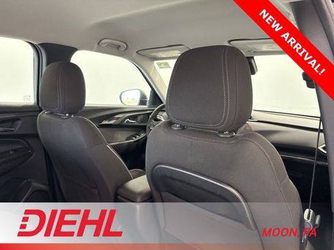 Used 2021 Chevrolet TrailBlazer LS image 11