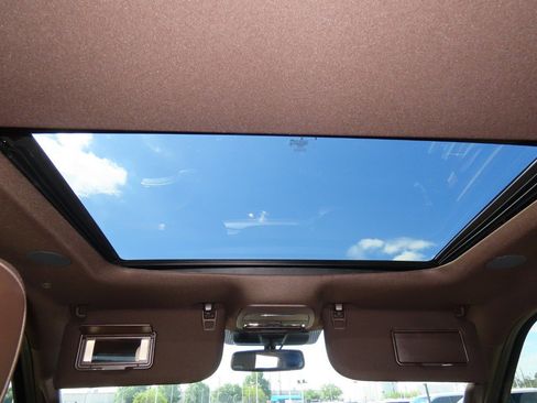 Used 2025 Ford F150 King Ranch w/ FX4 Off-Road Package image 22