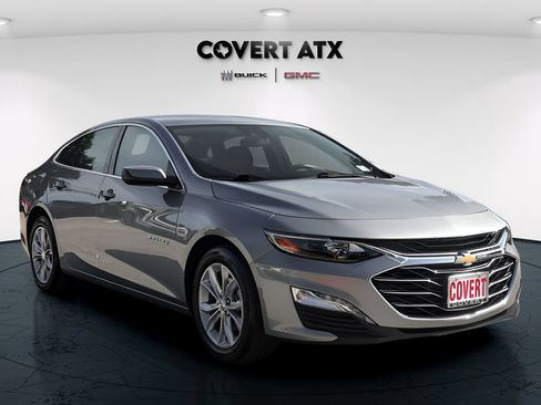 Used 2025 Chevrolet Malibu LT FWD image 9