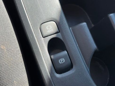 Used 2024 Toyota Corolla LE image 12