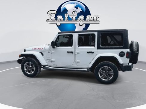 Used 2021 Jeep Wrangler Unlimited Sahara AWD/4WD image 6