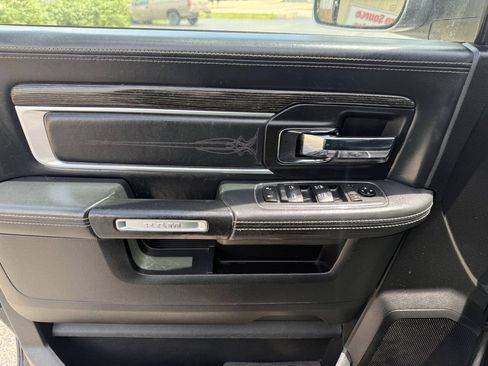 Used 2016 RAM 1500 Limited AWD/4WD image 15