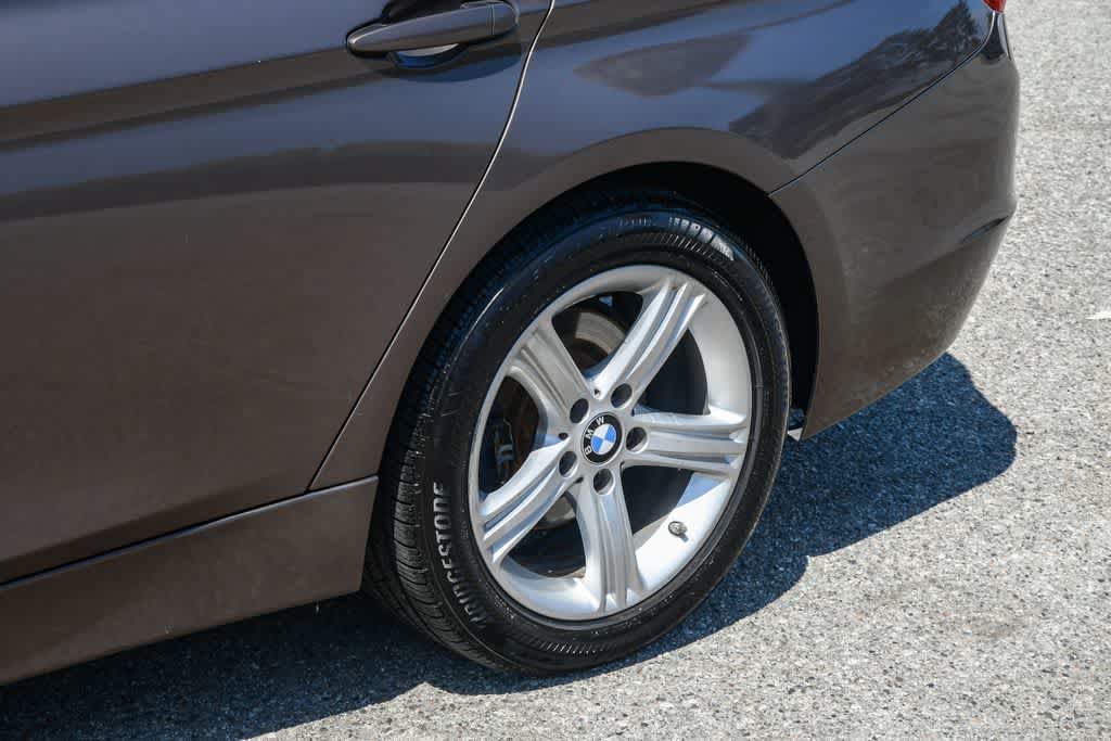 Used 2014 BMW 328i Sedan RWD image 11