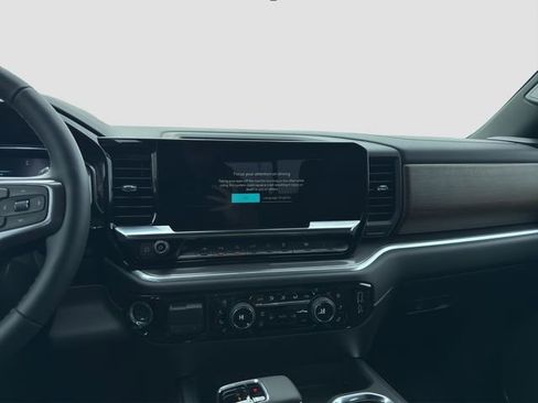 New 2026 Chevrolet Silverado 1500 High Country AWD/4WD image 15