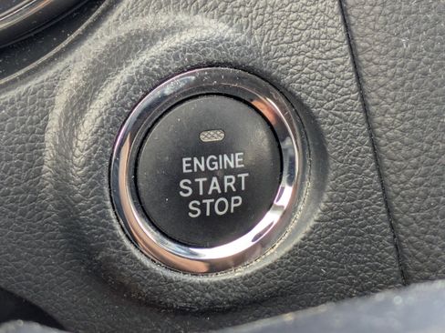 Used 2019 Subaru Outback 2.5i Touring image 24