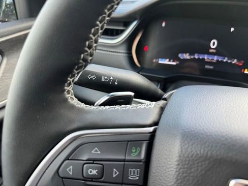 New 2025 Jeep Grand Cherokee Limited w/ Black Appearance Package image 28