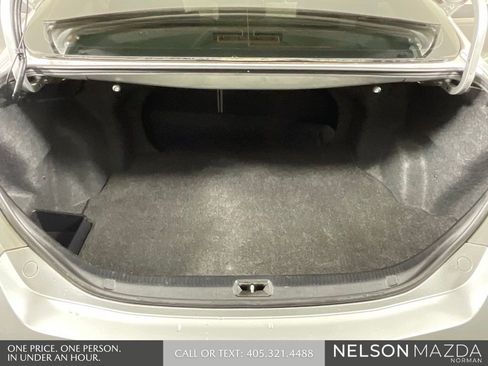 Used 2008 Toyota Camry LE image 13