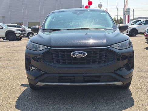 Used 2023 Ford Escape Active AWD/4WD image 11