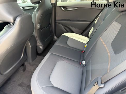 New 2026 Kia Niro LX FWD image 19
