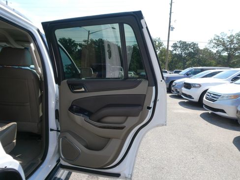 Used 2019 Chevrolet Tahoe LT AWD/4WD image 26