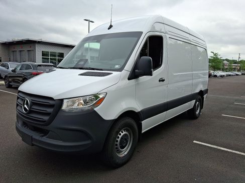 New 2025 Mercedes-Benz Sprinter 2500 image 3
